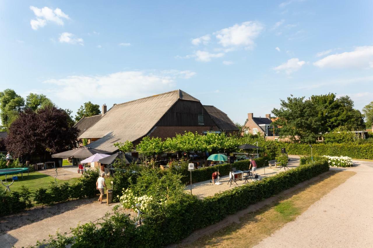 Vakantie Appartementen De Bonte Kraai Raamsdonk Buitenkant foto